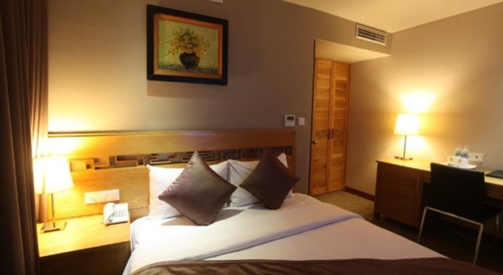 Group Nest Hotel Hanoi Bagian luar foto