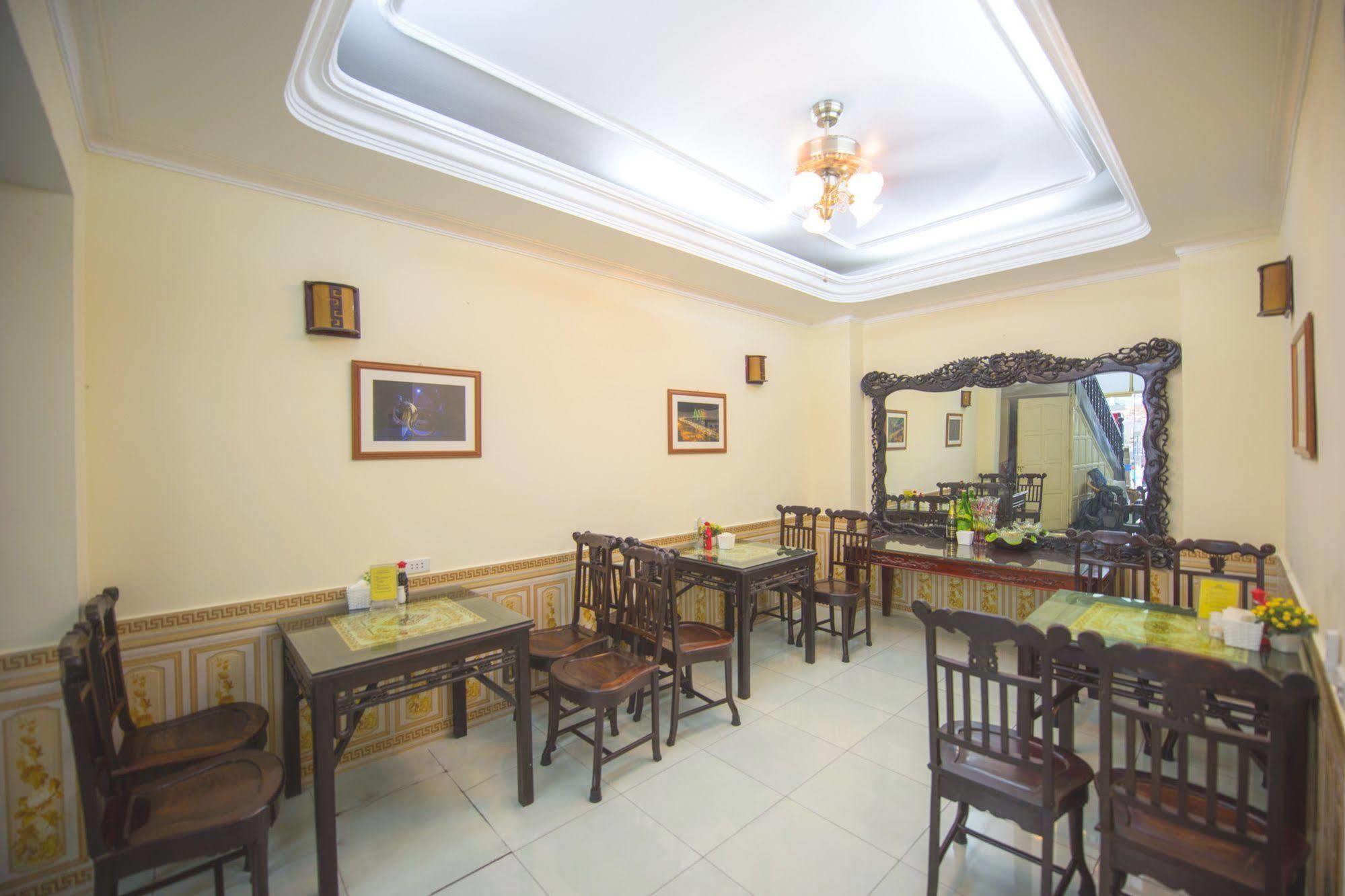 Group Nest Hotel Hanoi Bagian luar foto