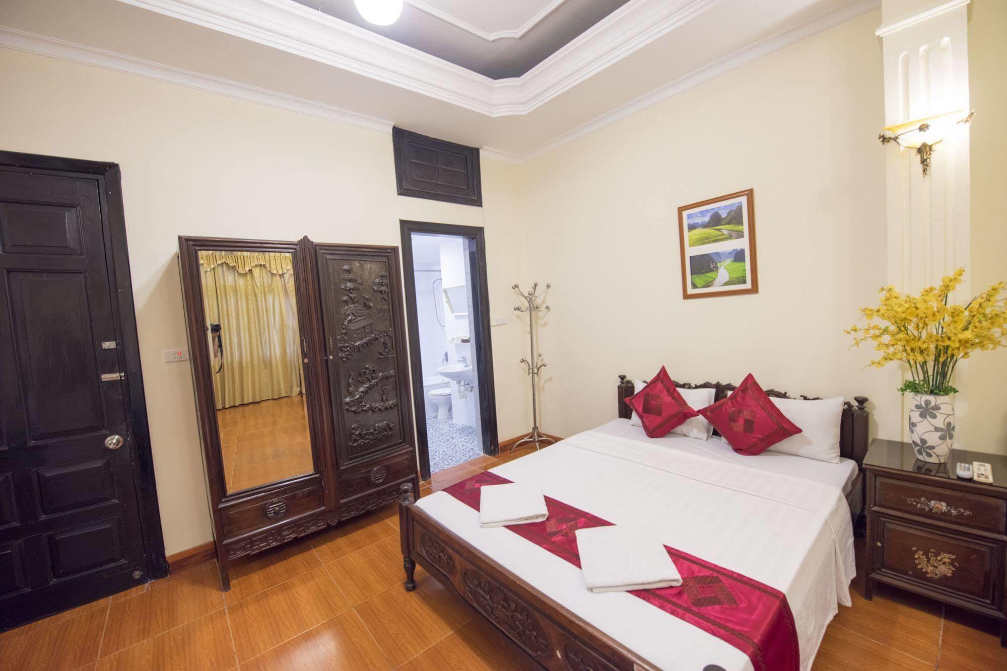 Group Nest Hotel Hanoi Bagian luar foto